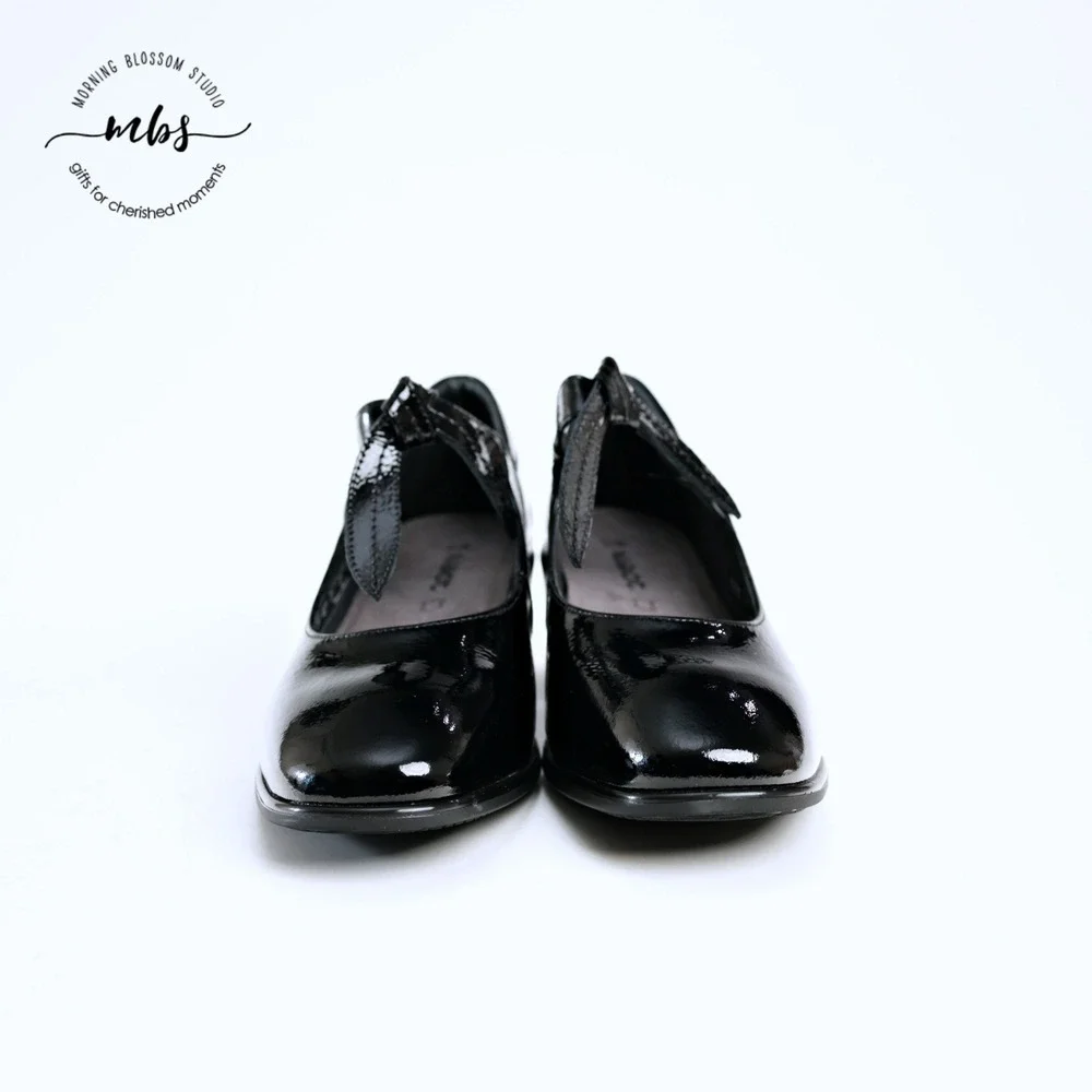 NIB‎ Naot Nobility Mary Jane Crinkle Patent Leather Orthopedic Black Women 40